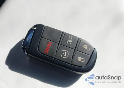 2022 Jeep Compass Limited 4X4 из США, поврежденный, VIN 3C4NJDCB0NT192120